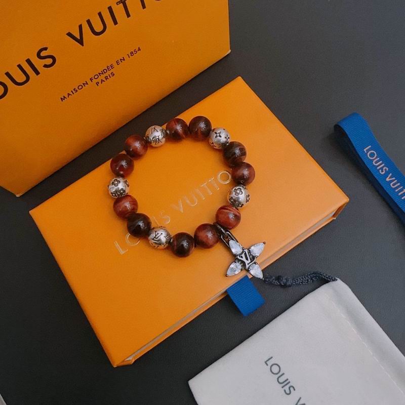 LV Bracelet 02lyr34